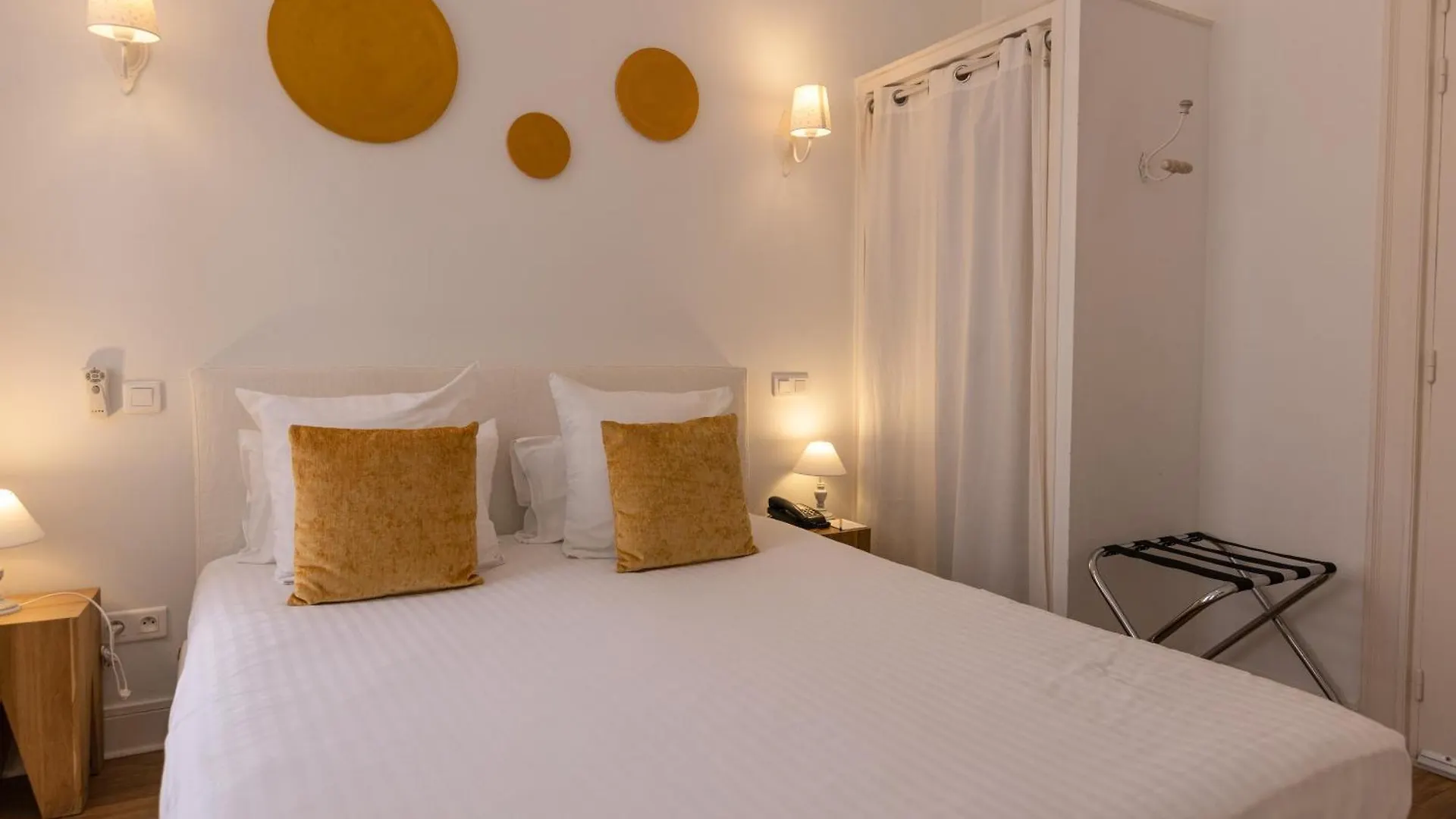 Hotel & Espace Bien-Etre La Maison Du Lierre Biarritz 3*,