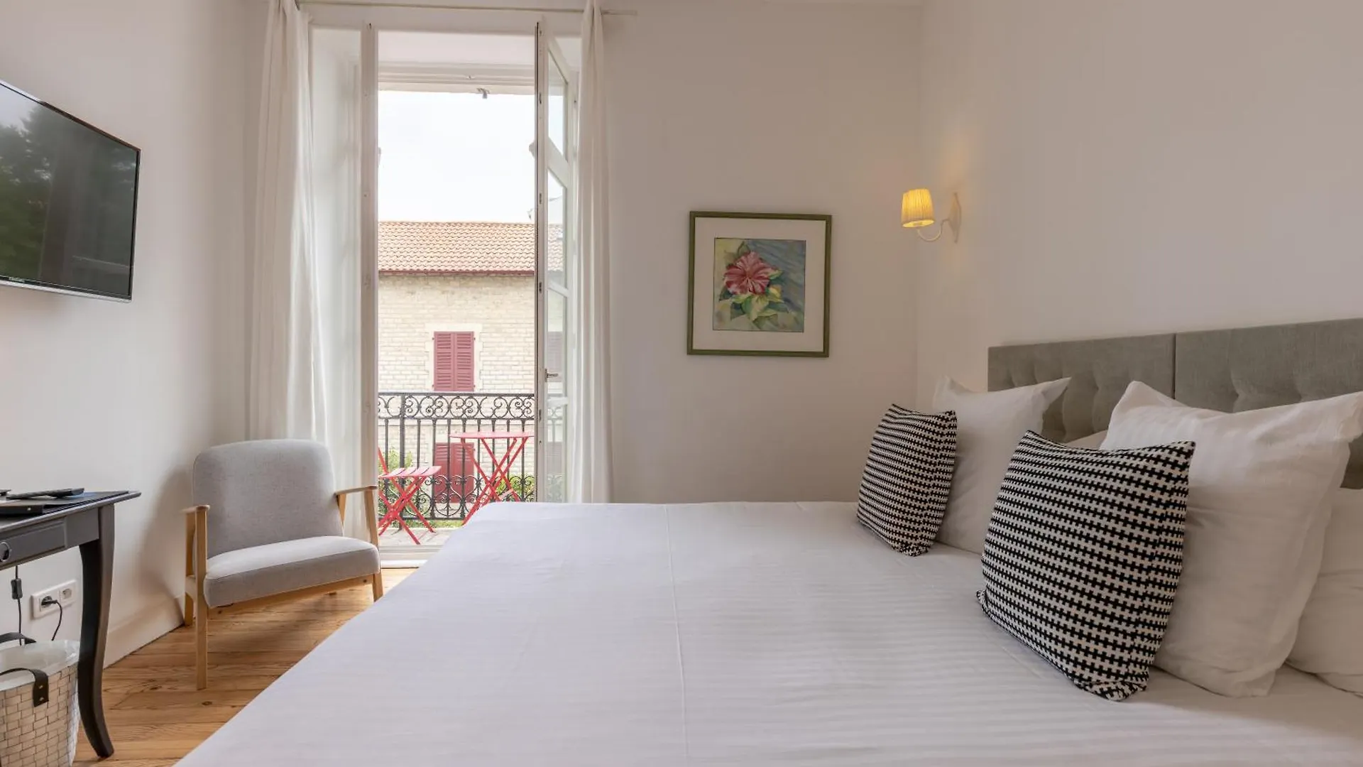 Hotel & Espace Bien-Etre La Maison Du Lierre Biarritz Francia